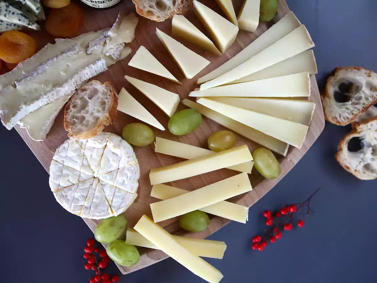 Как се приготвя плата със сирене? - снимка 5