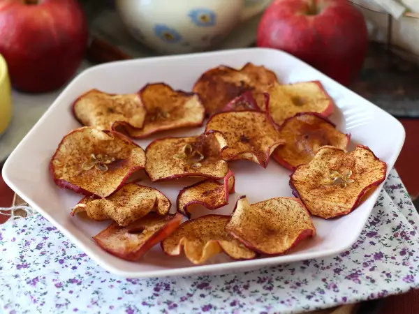 Рецепта Канелени ябълкови чипсове с air fryer