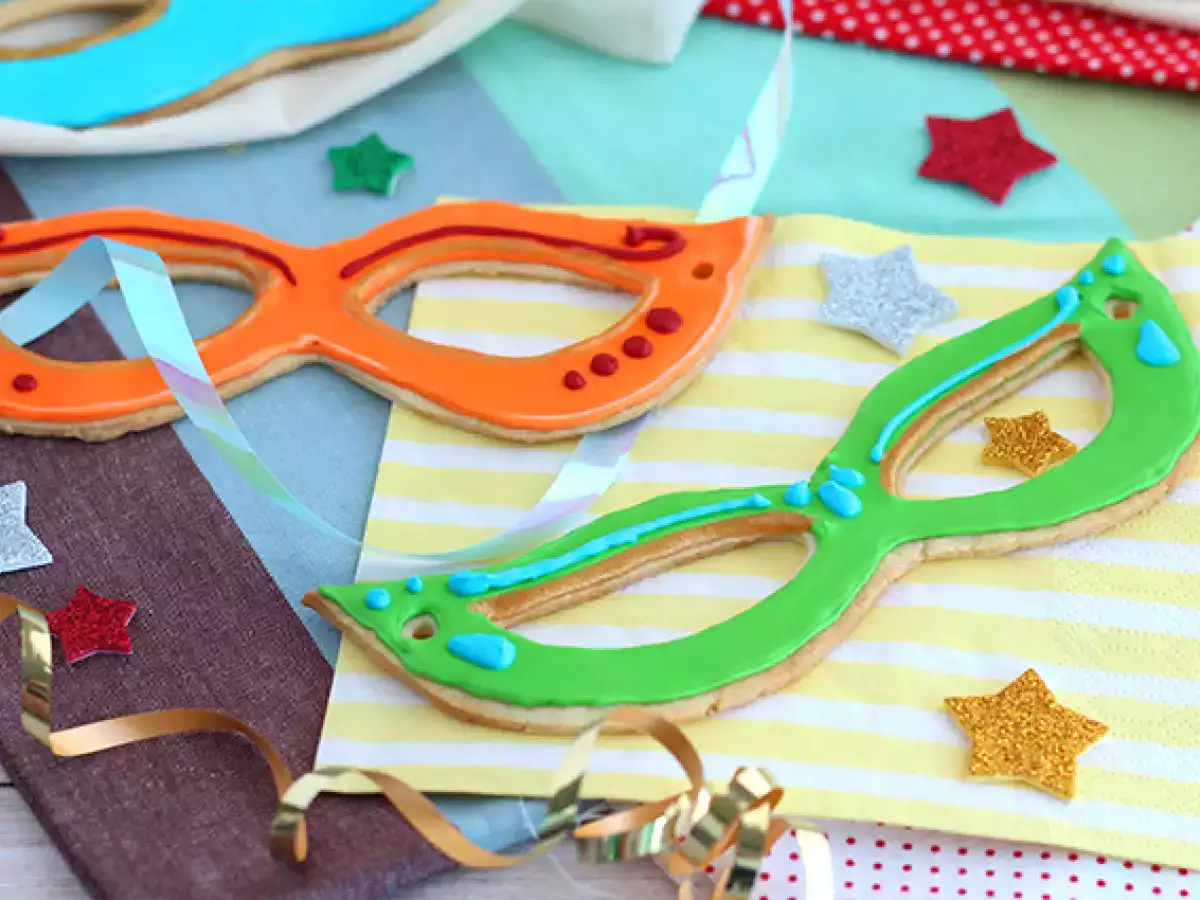 Карнавални маски от къс хляб - снимка 3