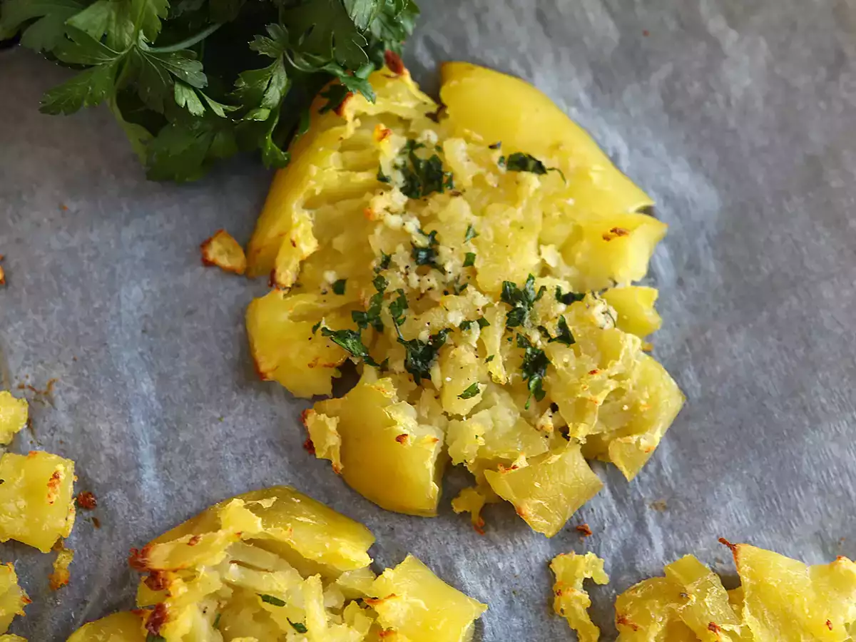 Картофено пюре с магданоз, перфектното допълнение! - снимка 2