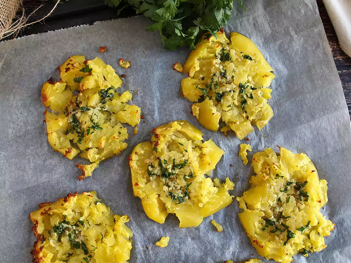 Картофено пюре с магданоз, перфектното допълнение! - снимка 3