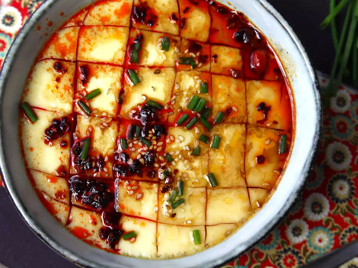 Китайски яйца на пара: китайската рецепта за копринени яйца на пара само с две съставки! - снимка 4