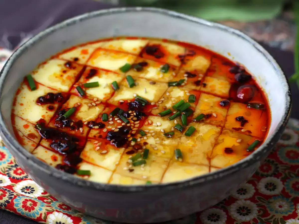 Китайски яйца на пара: китайската рецепта за копринени яйца на пара само с две съставки! - снимка 7