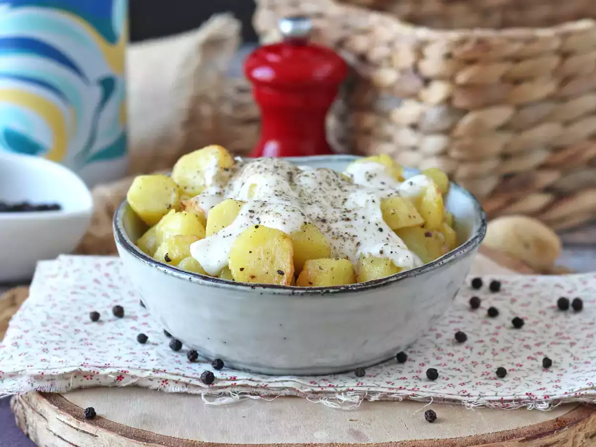 Кремообразни печени картофи cacio e pepe: лесната гарнитура, която побърква всички! - снимка 4