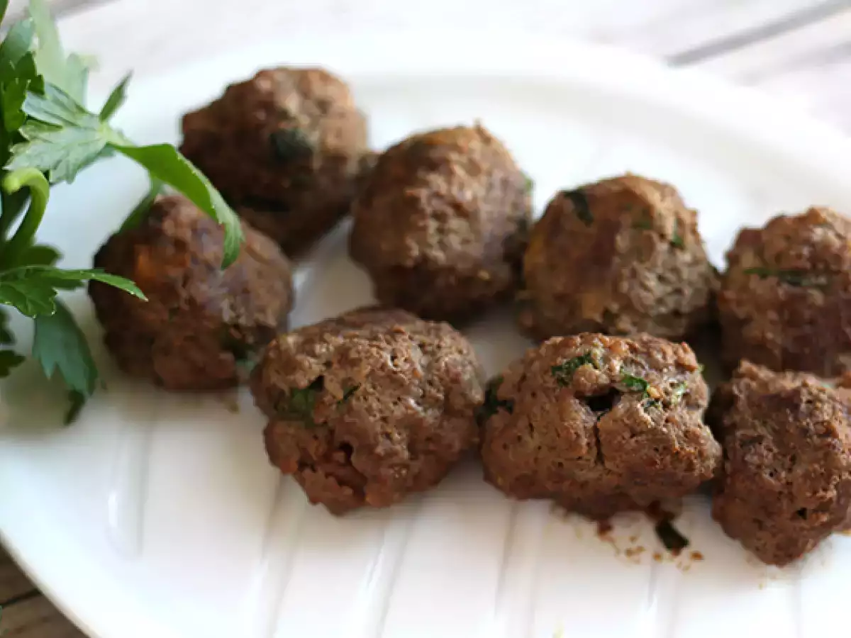 Кюфтета от говеждо месо и пармезан - снимка 3