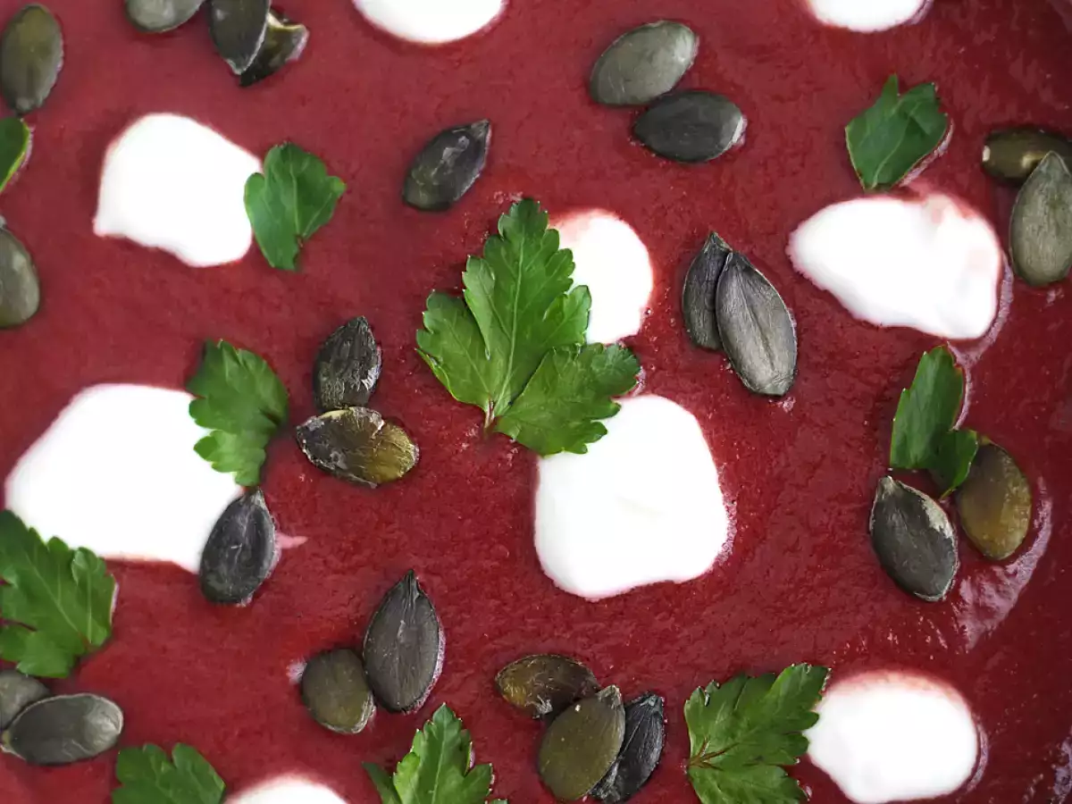 Лесна и цветна супа от цвекло - снимка 4