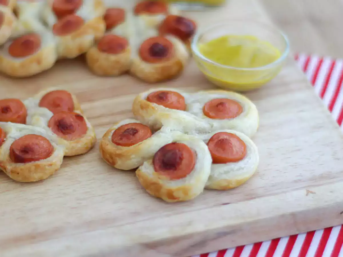 Люспести цветя с кнакис - снимка 3