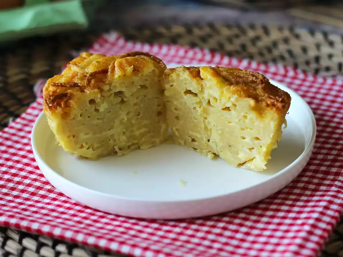 Макаронен омлет във фритюрник - снимка 4