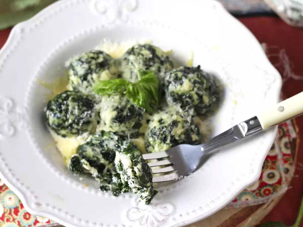 Малфати със спанак и рикота - лесната рецепта за домашно приготвена паста без месене - снимка 3