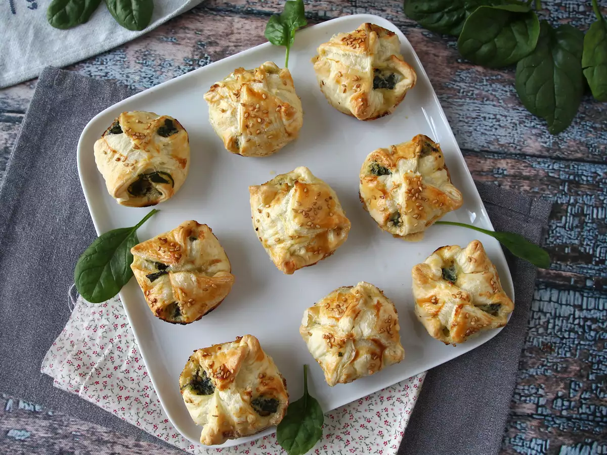 Мини сладкиши със спанак и козе сирене - снимка 6