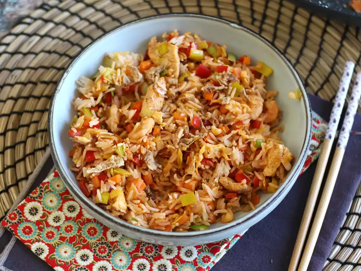 Наси горенг, индонезийското ястие с ориз - снимка 2