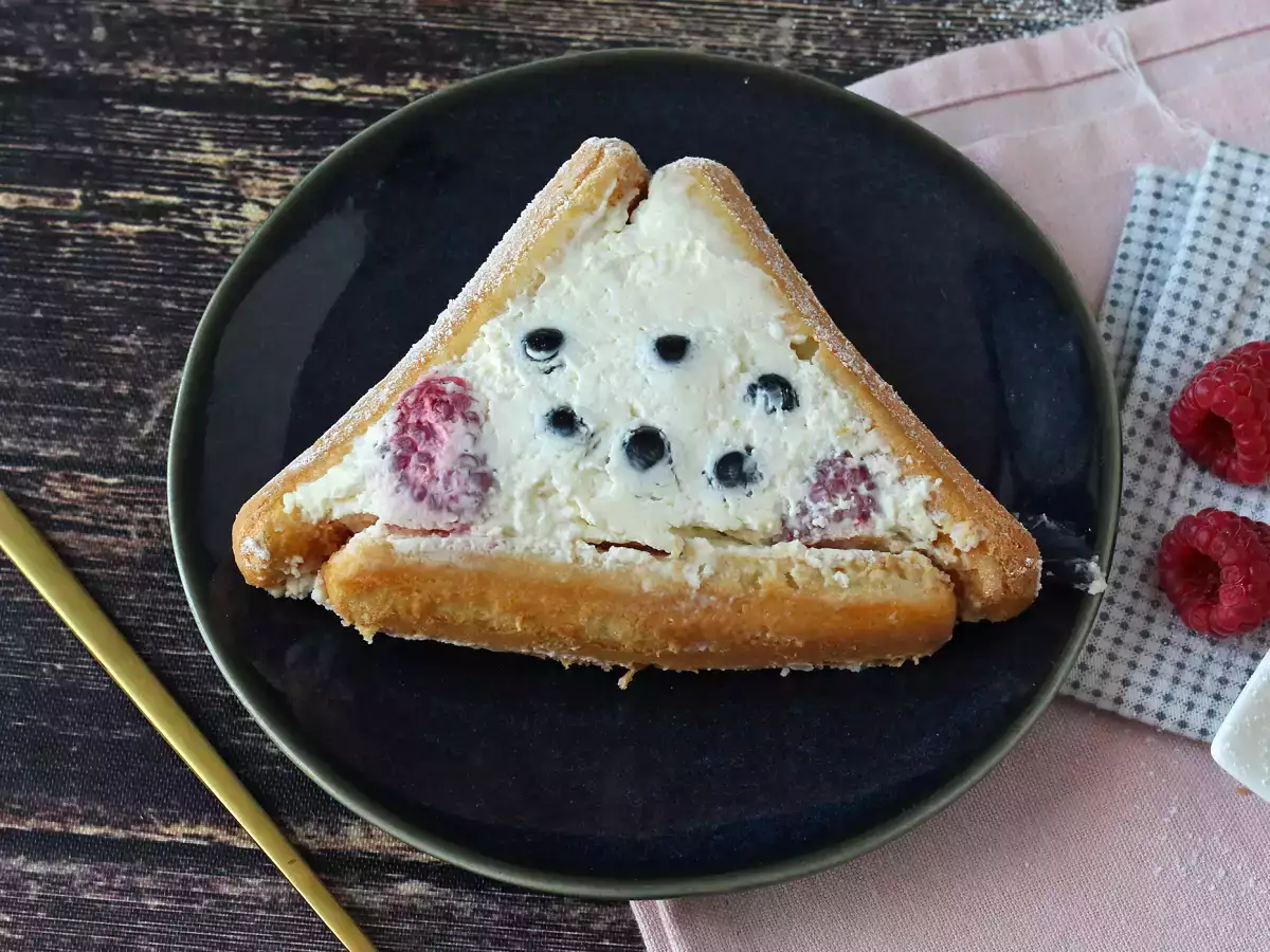 Не ви е необходим калъп, за да направите този червен плодов дюшек! - снимка 2