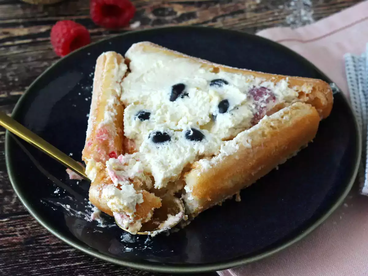 Не ви е необходим калъп, за да направите този червен плодов дюшек! - снимка 4