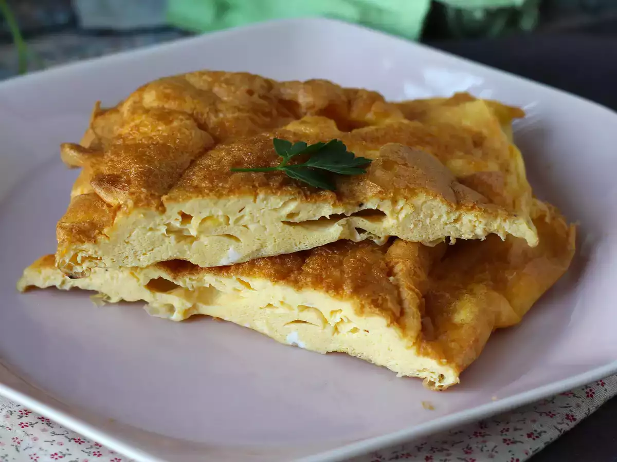 Омлет във фритюрник, лека рецепта, без да замърсявате нищо в кухнята! - снимка 3