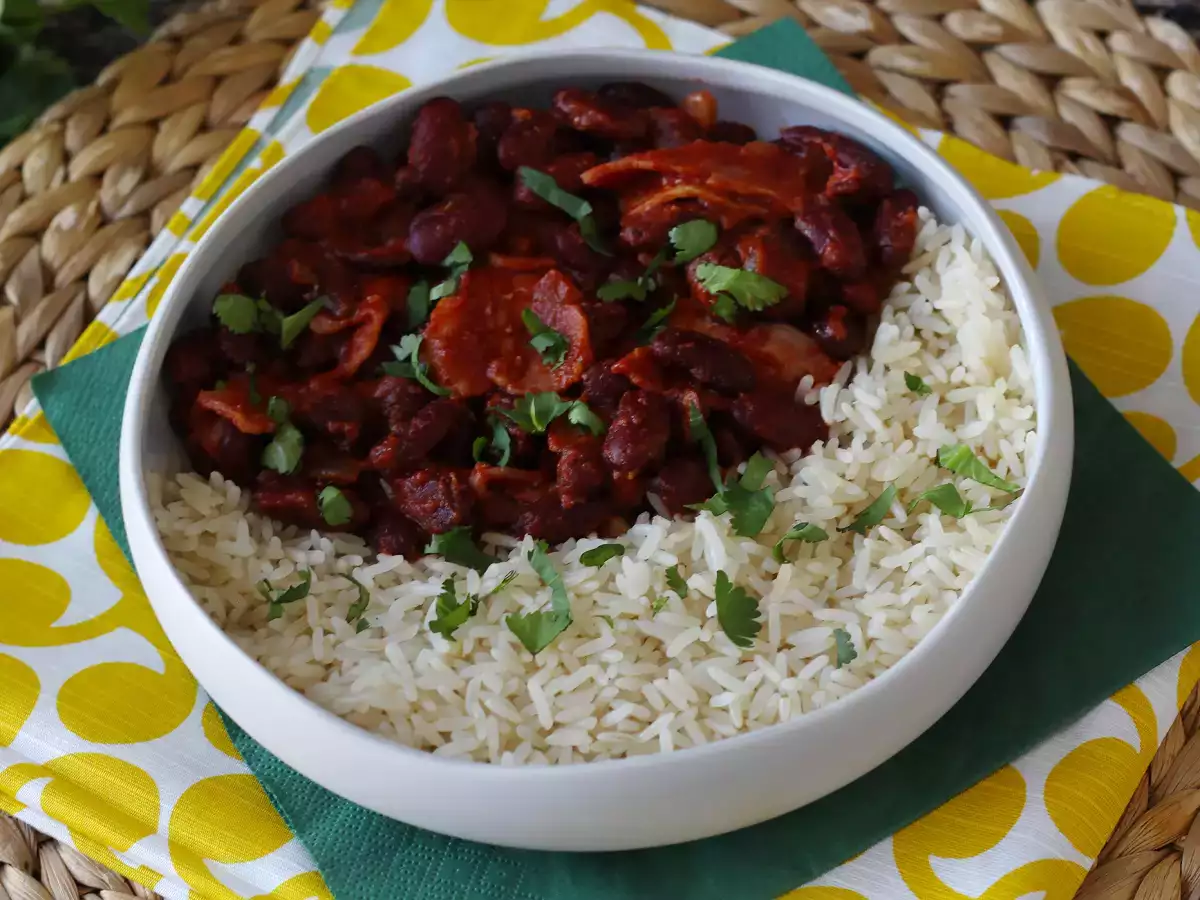 Ориз с червен боб и бекон: типично кубинско ястие - снимка 3