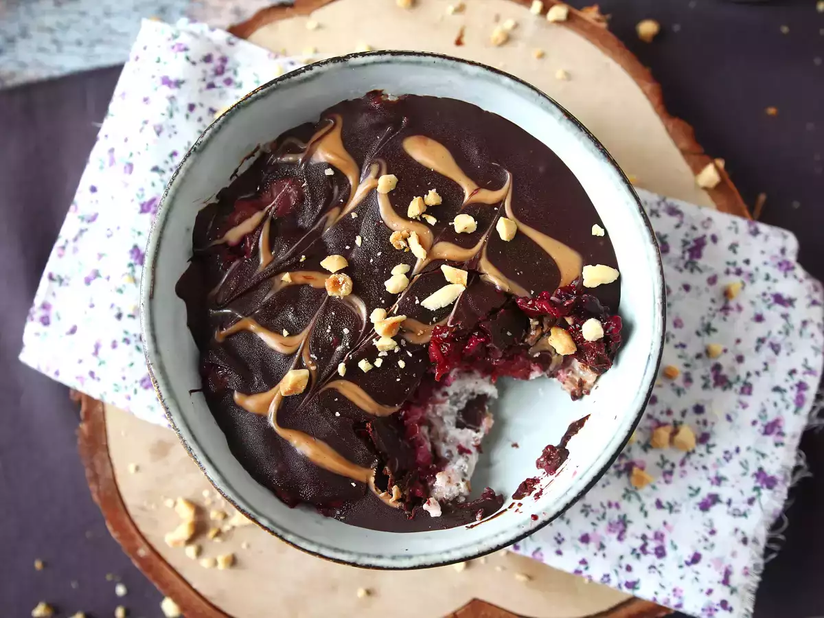 Овесени ядки за през нощта червени плодове и шоколад, здравословна и засищаща закуска! - снимка 3