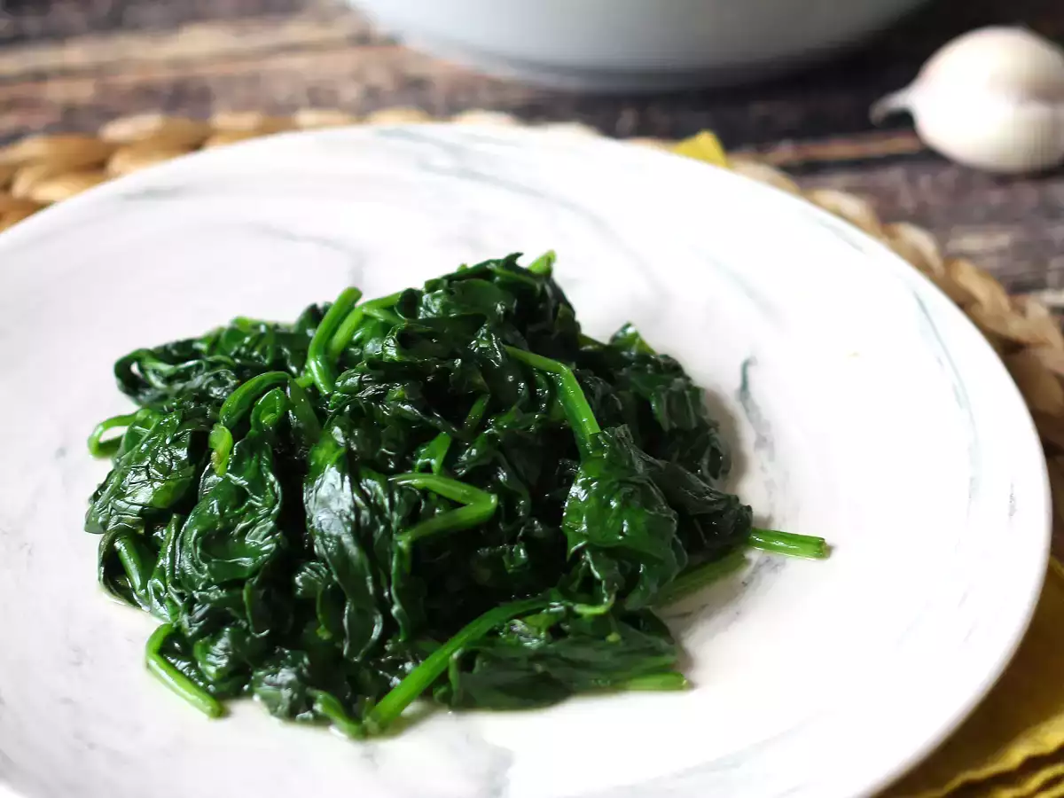 Пържен спанак - вкусна и лесна гарнитура - снимка 3