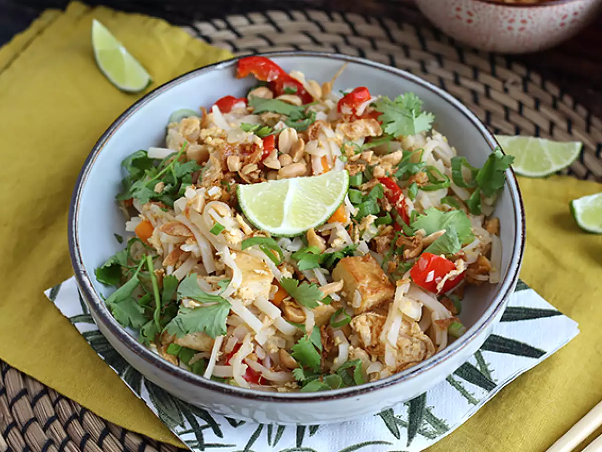 Pad thai с тофу
