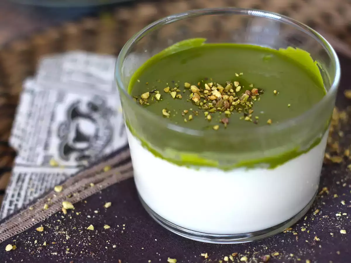 Панакота с шамфъстък - лесната рецепта, която всички обичат! - снимка 2