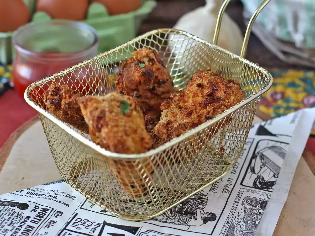 Панирано пиле във фритюрника: лесно и готово за 20 минути - снимка 6