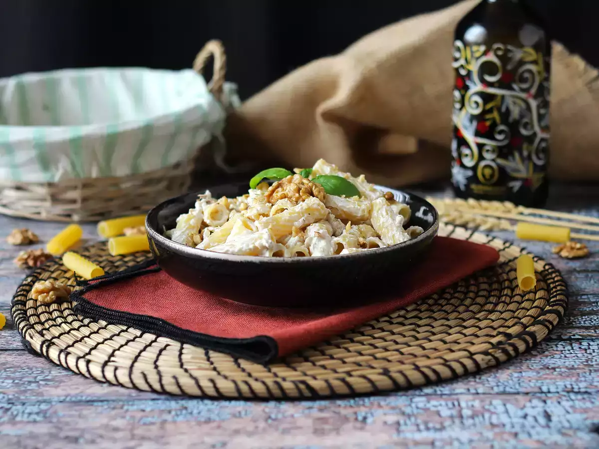 Паста с рикота и орехи: кремообразна и хрупкава - снимка 2