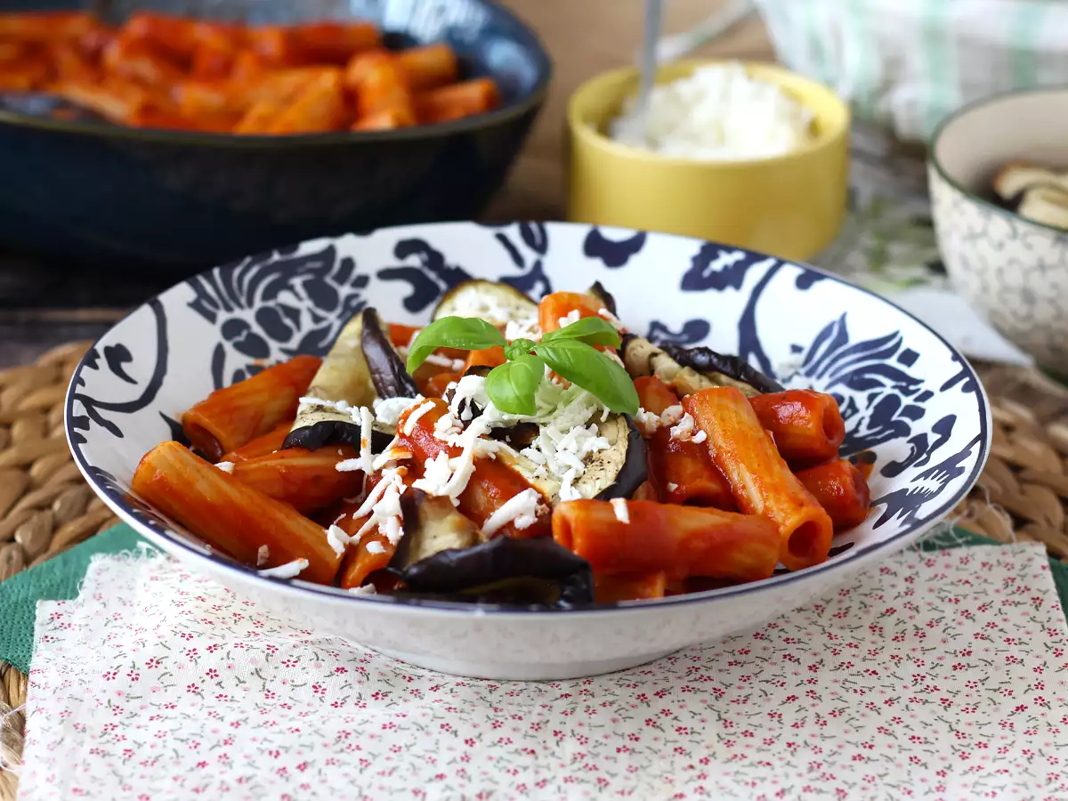 Паста Сицилияна с патладжан, лесна и лека версия - Pasta alla Norma - снимка 6