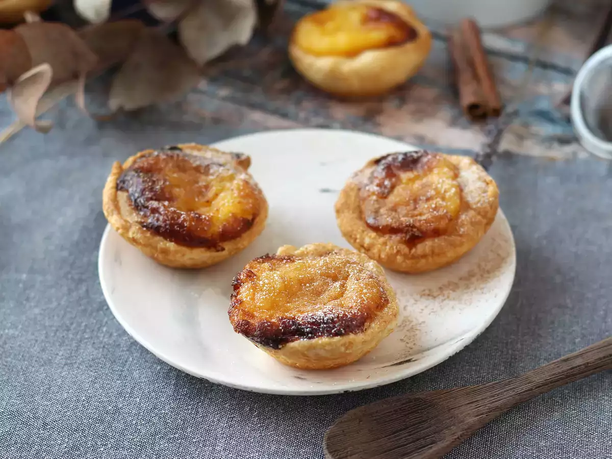 Pastéis de nata във фритюрник. Бърза и лесна рецепта за традиционния португалски сладкиш. - снимка 5