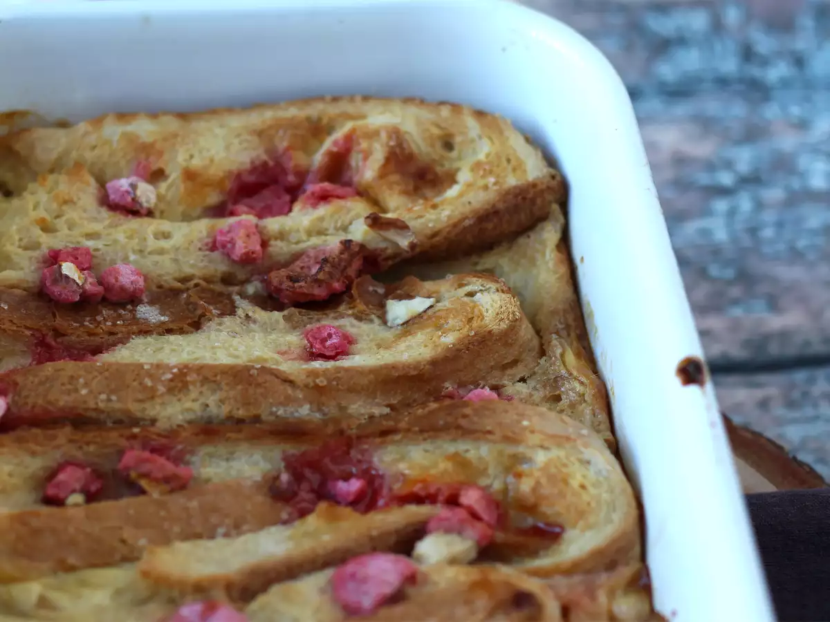 Печен френски тост с розови пралини – изключително вкусна рецепта - снимка 3