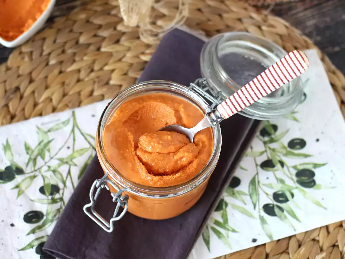 Песто в калабрийски стил с кремообразно сирене бурата - снимка 3