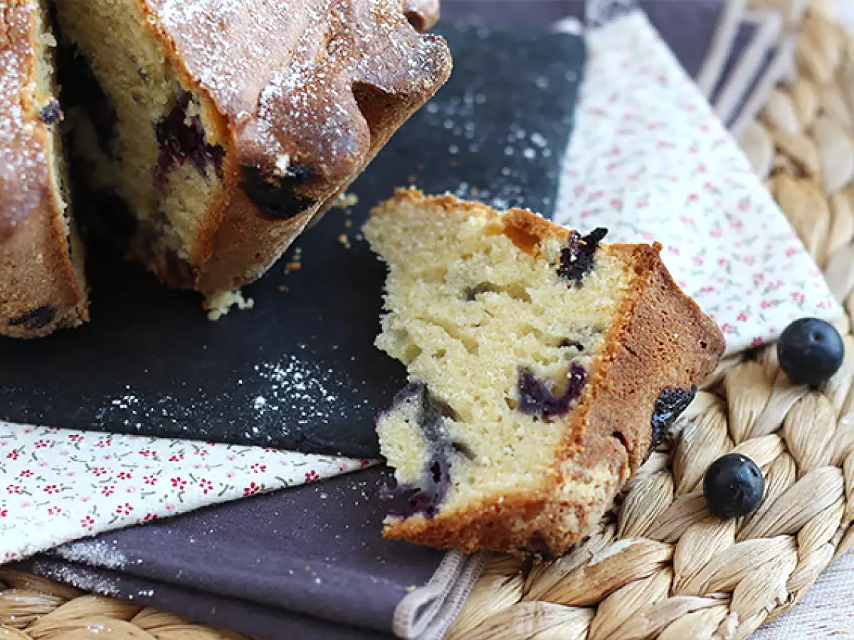 Пиринейски пай с боровинки - снимка 6