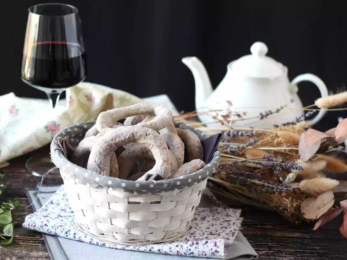 Понички с червено вино: бабината рецепта, която всеки трябва да знае! - снимка 5