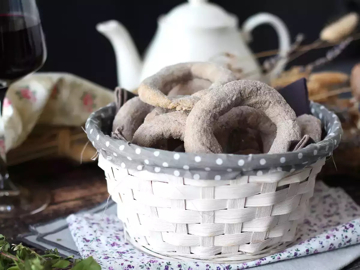 Понички с червено вино: бабината рецепта, която всеки трябва да знае! - снимка 7
