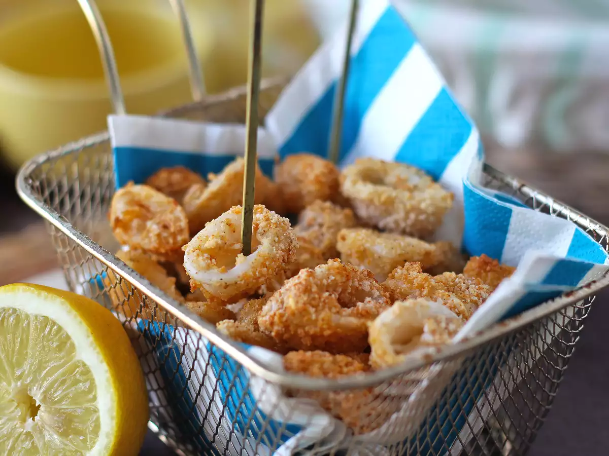 Пръстени от калмари във фритюрник хрупкави и леки - снимка 2