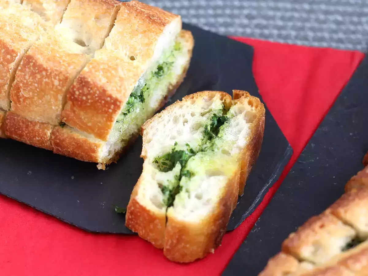 Prefou с чесън и магданоз - снимка 2