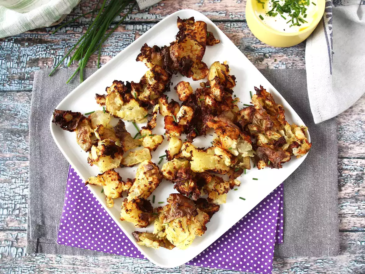 Разбити картофи с въздушен фритюрник, ултра-хрупкавата гарнитура! - снимка 2