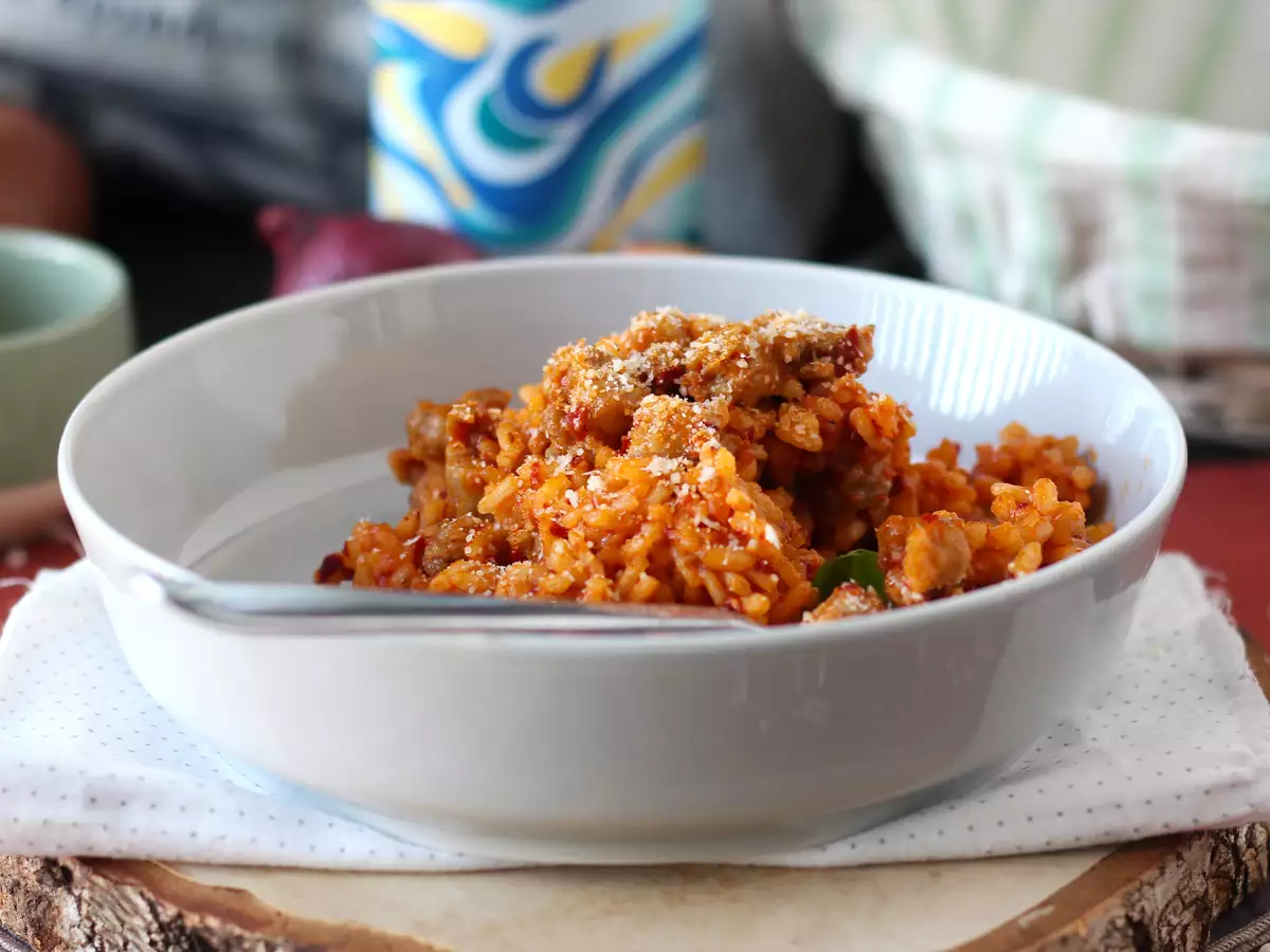 Ризото с ндуя и наденица – основно ястие с наситен вкус - снимка 4