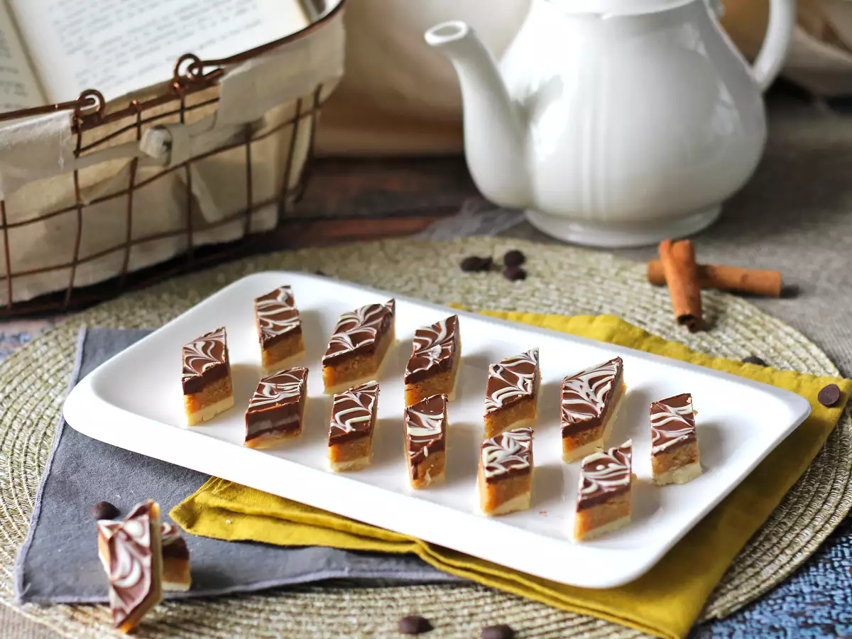 Rkhama - мароканският сладкиш с фъстъци и шоколад, който не се нуждае от фурна - снимка 6