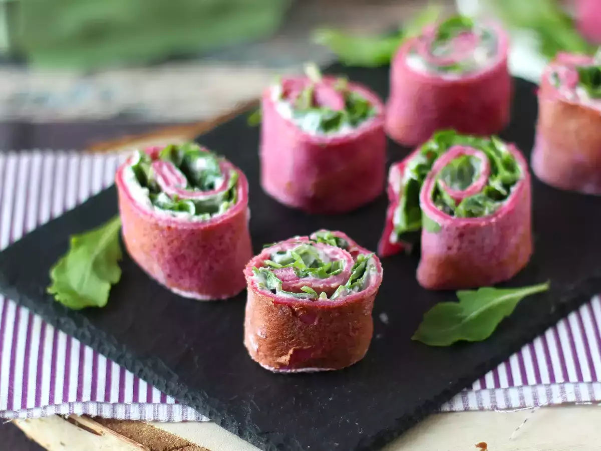 Ролки от крепи от цвекло с рикота и рукола - снимка 4