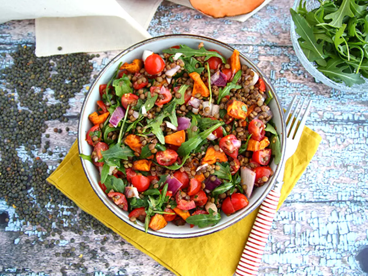 Салата от леща и сладки картофи - снимка 2