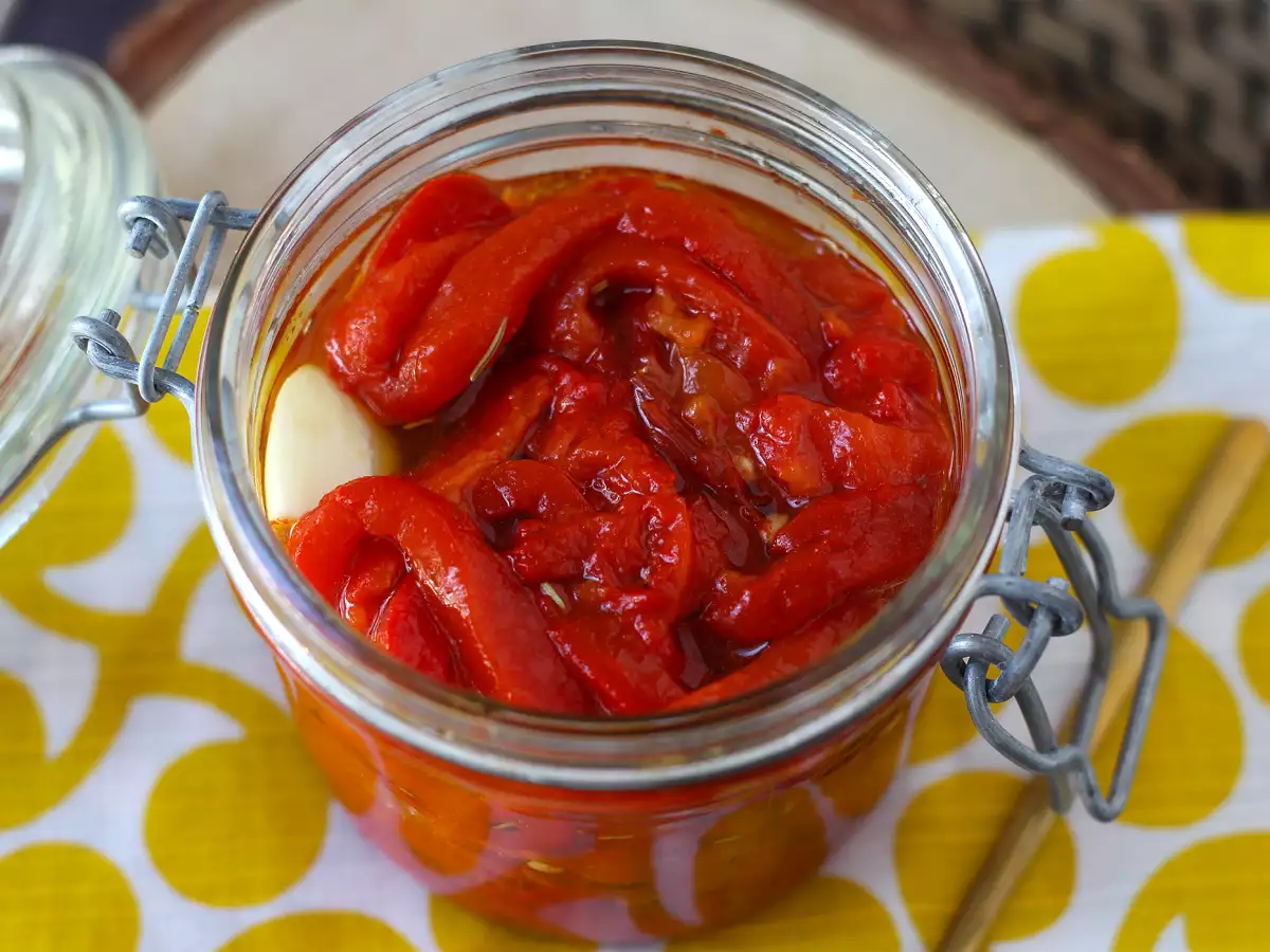 Салата от печени чушки във фритюрник - снимка 2