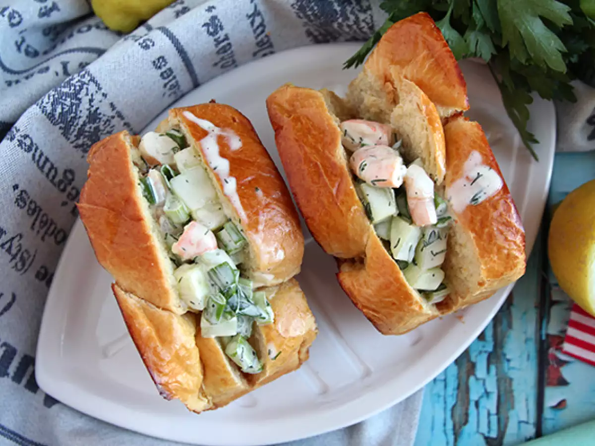 Сандвич със скариди в бриош (prawn roll) - снимка 4