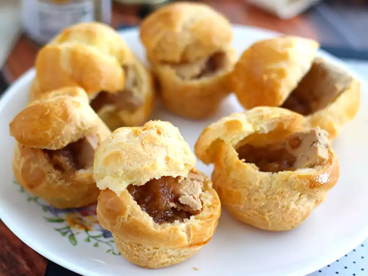 Сладкиши от шушулка с фоа гра и конфи лук - снимка 3