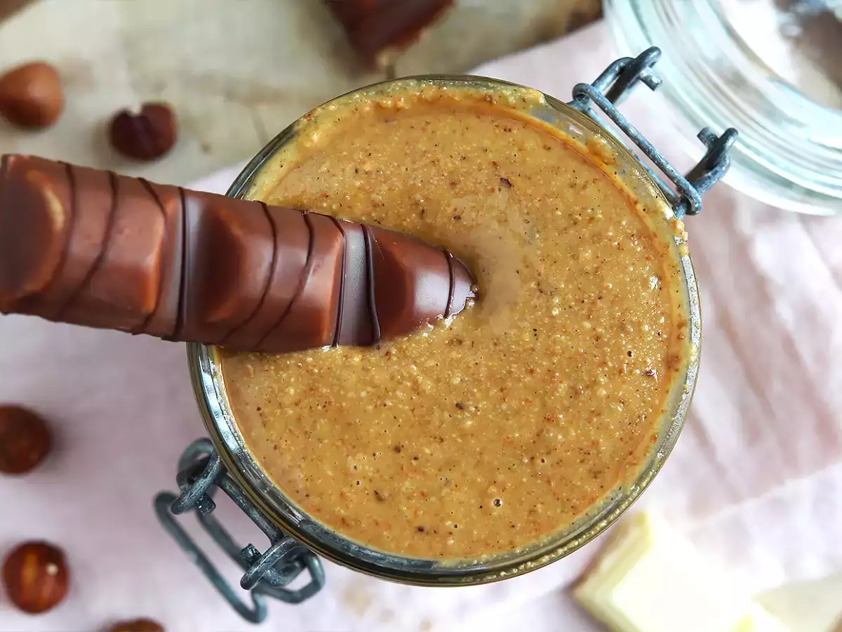 Смазка с вкус Kinder Bueno - само 2 съставки - снимка 5