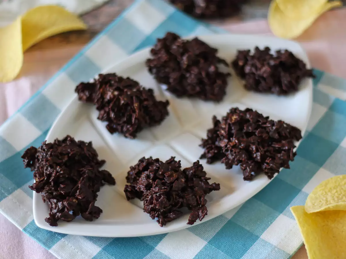 Шоколад Pringles в пясъчни рози - снимка 2