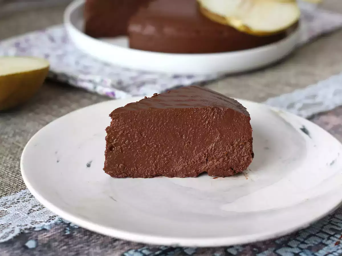 Шоколадов фъдж с круши - супер лесен десерт, който се приготвя само с 2 съставки! - снимка 7