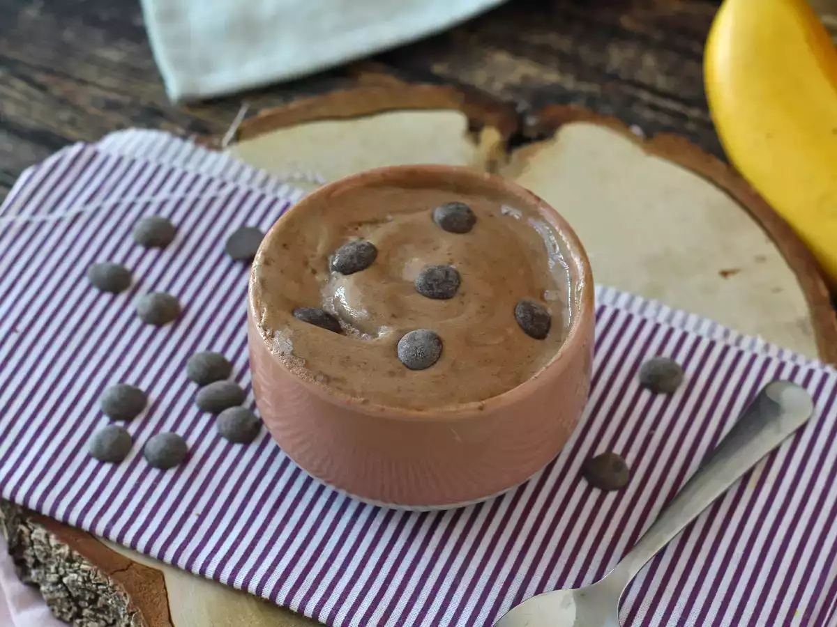 Шоколадов суроватъчен суперпротеинов сладолед, готов за 5 минути! - снимка 4