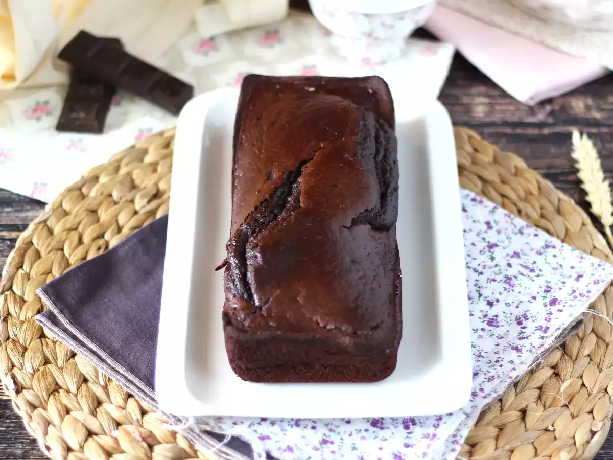 Шоколадова торта без яйца и масло! - снимка 4