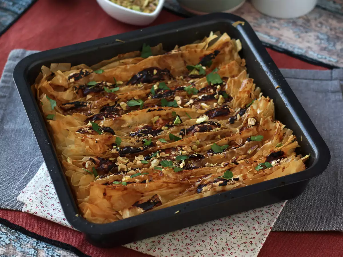 Солена торта с козе сирене и мед - снимка 2