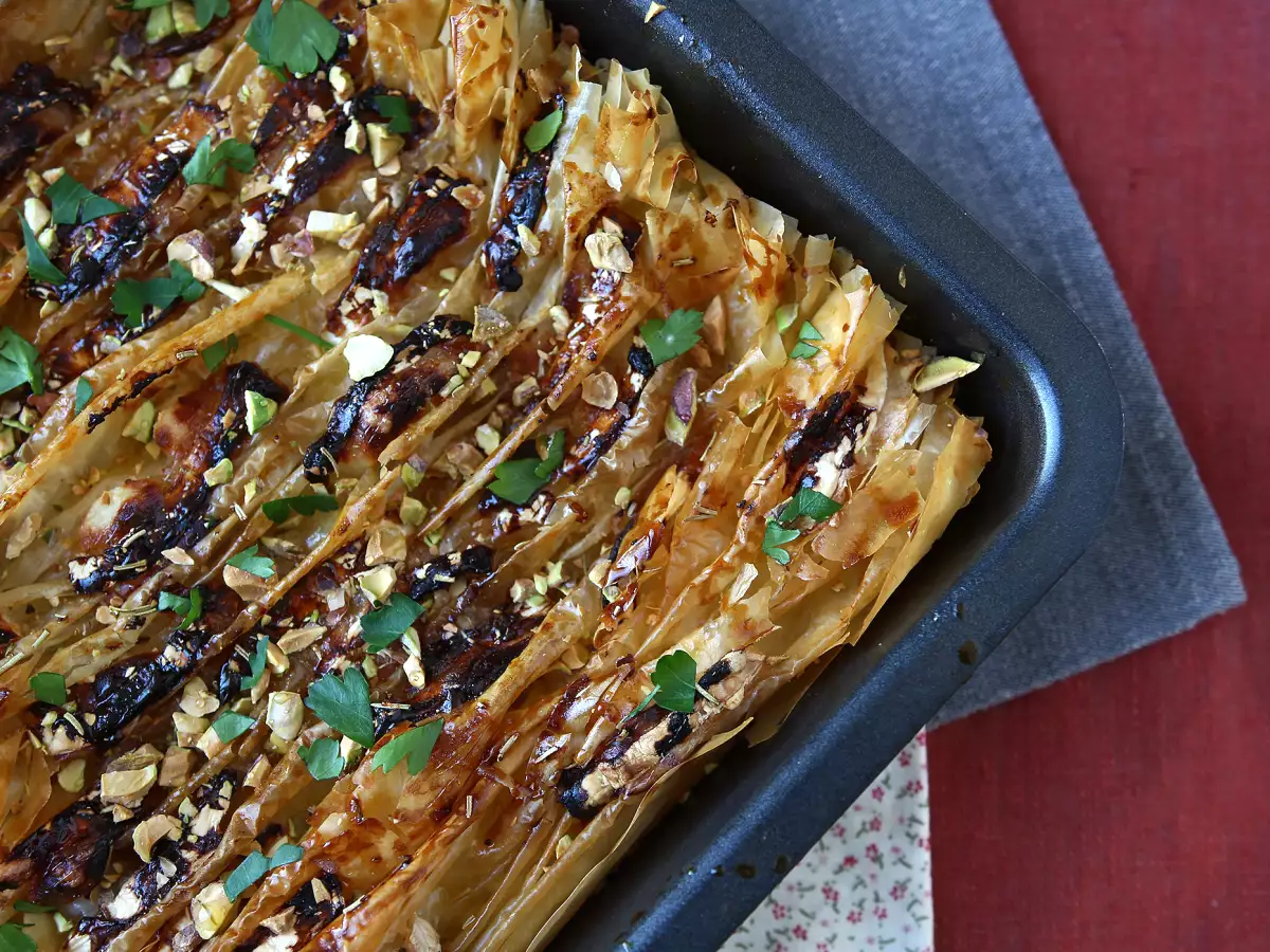 Солена торта с козе сирене и мед - снимка 3