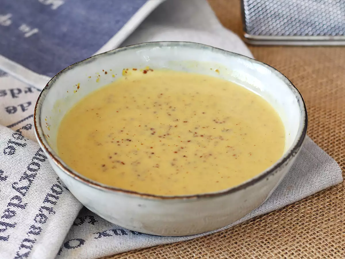 Сос от медена горчица - неустоима сладко-кисела комбинация - снимка 3